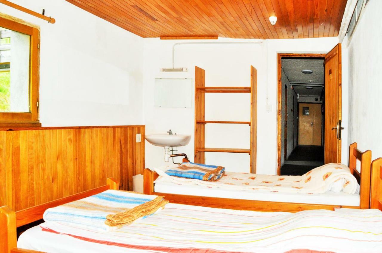 Chalet Le Genepy With Amazing Views! Molines-en-Queyras Exteriör bild